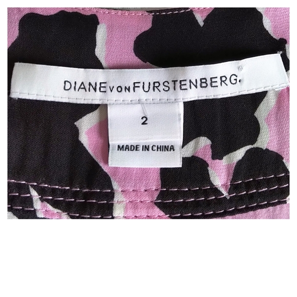 Diane Von Furstenberg Daran Print Silk Faux Wrap Dress - Picture 9 of 11